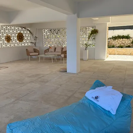 Lägenhet Fronte Mare - Sea Front Luxury With Private Patio Benitses (Corfu)