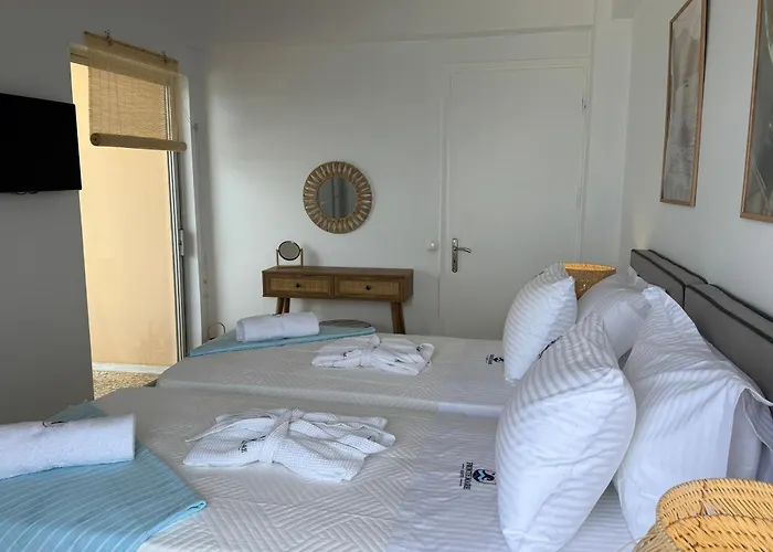 Fronte Mare - Sea Front Luxury With Private Patio Lejlighed Mpenitses