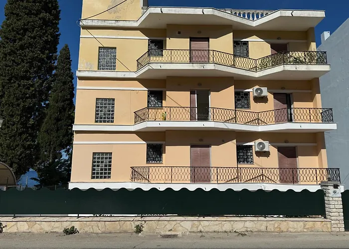 Fronte Mare - Sea Front Luxury With Private Patio Lejlighed