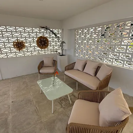 Fronte Mare - Sea Front Luxury With Private Patio 公寓 贝尼蔡斯