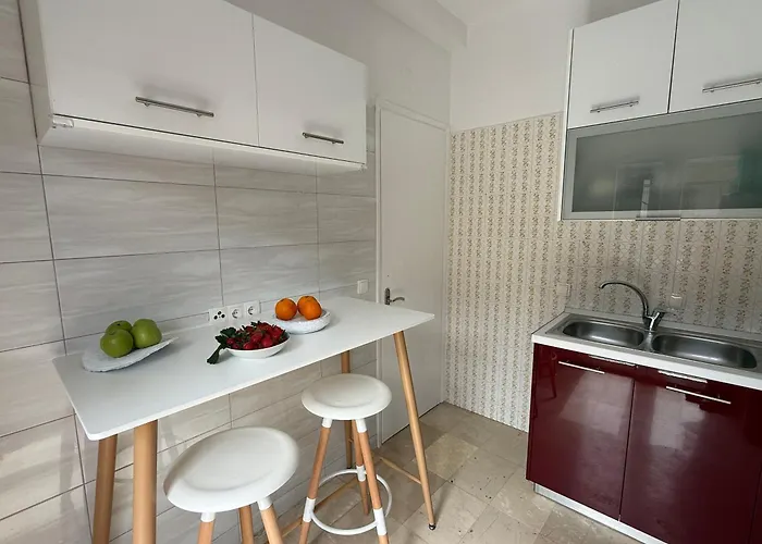 Fronte Mare - Sea Front Luxury With Private Patio 아파트