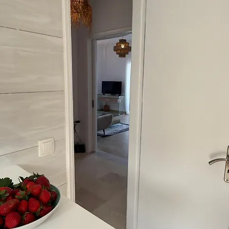 Fronte Mare - Sea Front Luxury With Private Patio * Benitses (Corfu)