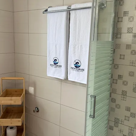 Fronte Mare - Sea Front Luxury With Private Patio Apartment Benitses (Corfu)