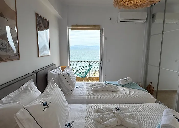 Fronte Mare - Sea Front Luxury With Private Patio